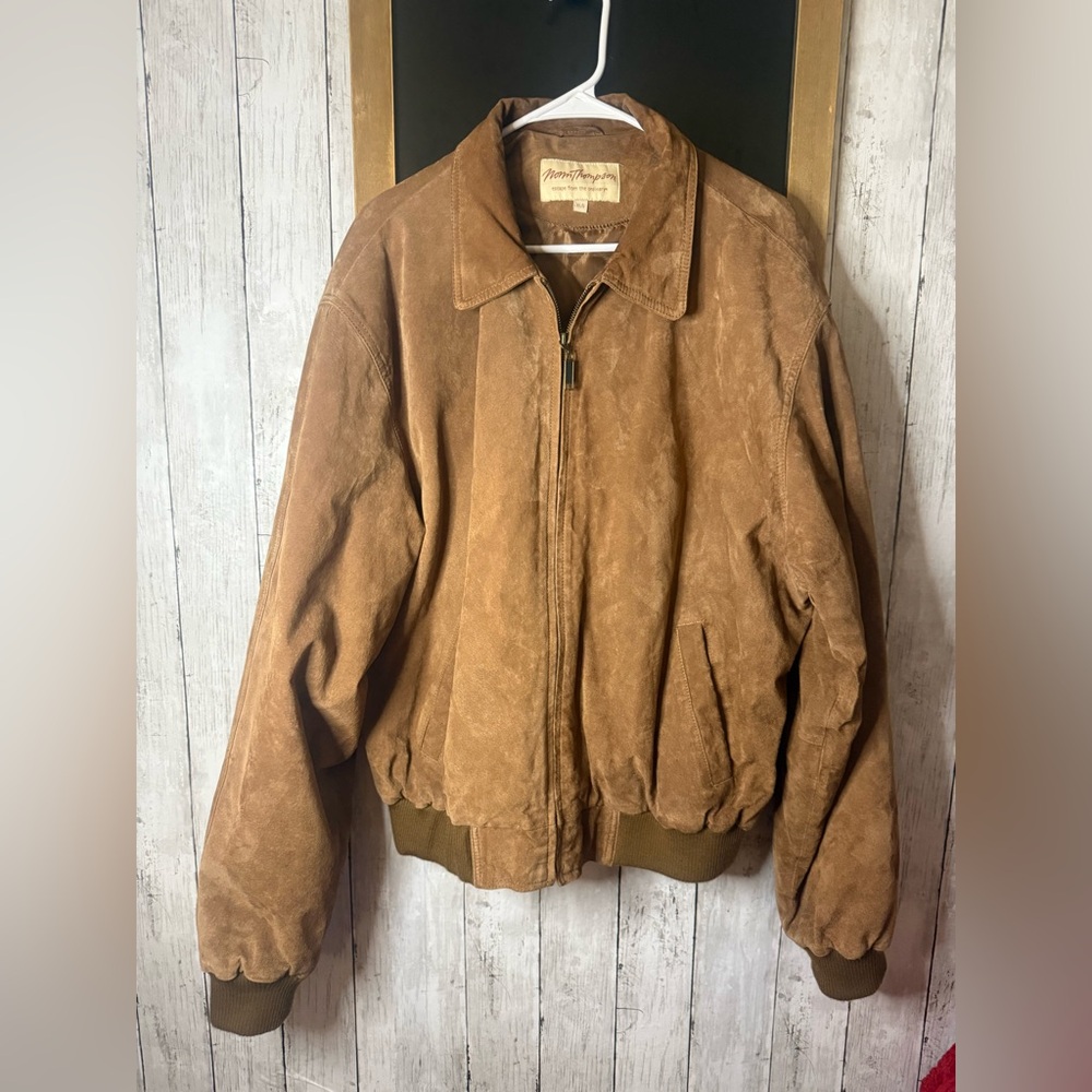 Norm Thompson Men's XL Brown Suede Leather Bomber Jacket Full Zip Quilted Lined